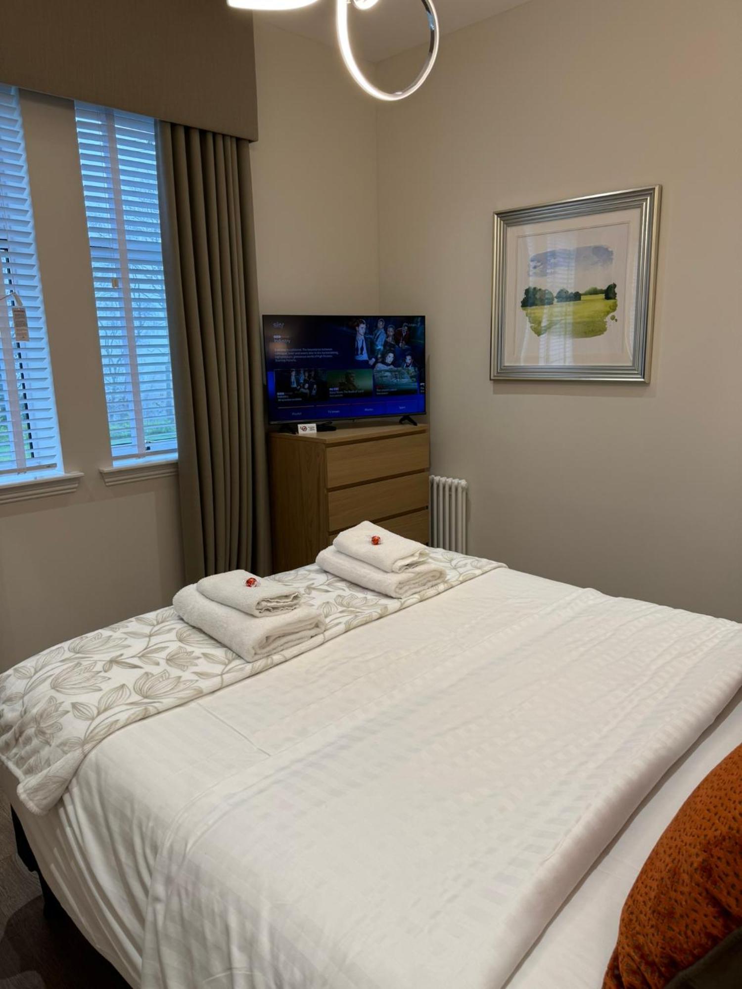 Luxury 2 Bedroom Cottage West Calder Exterior foto
